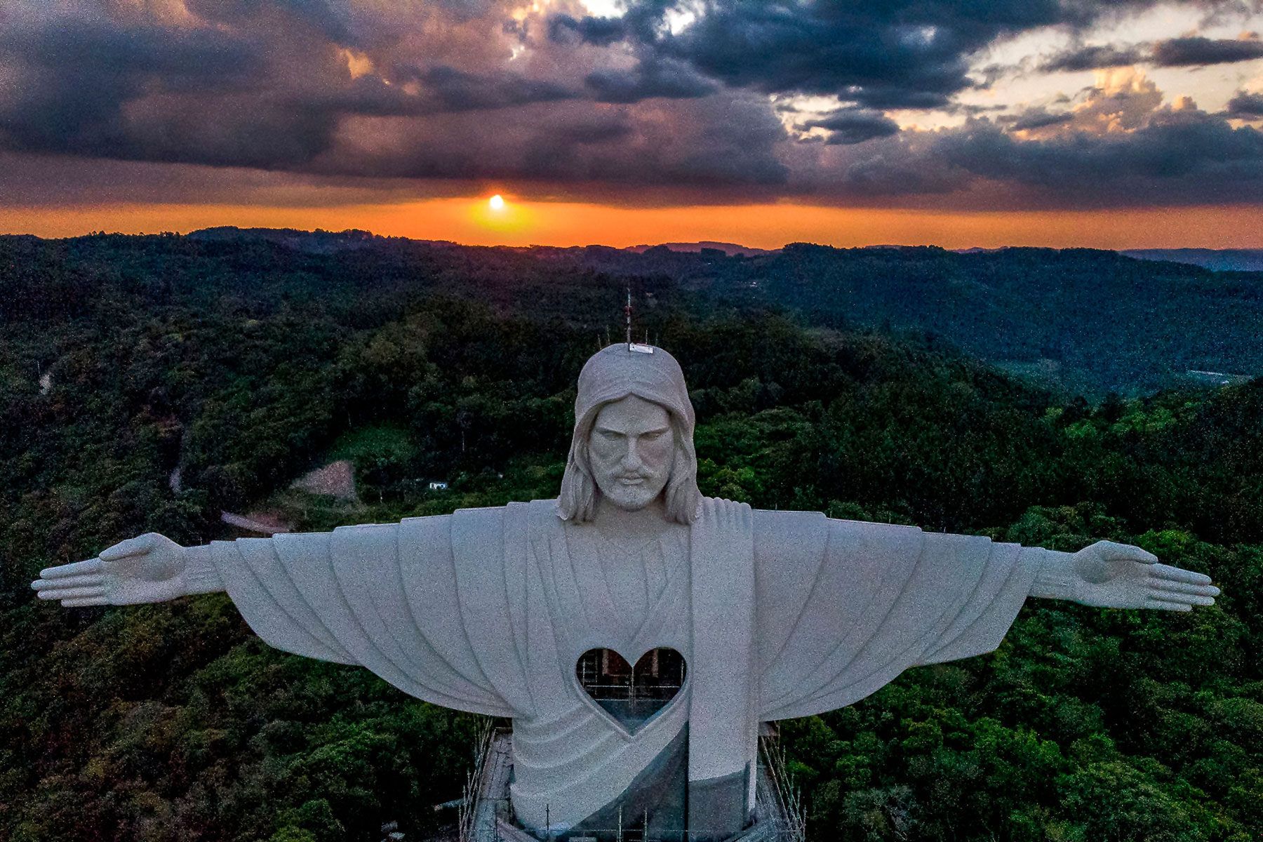 Brasil teve nova estátua do Cristo