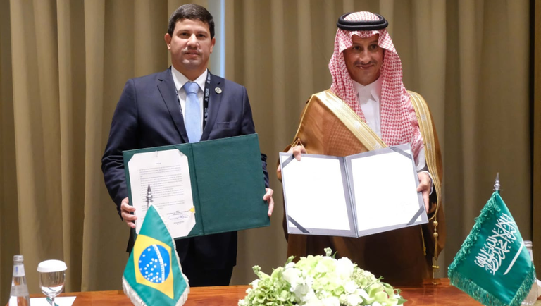 MTur assina memorando com a Arábia Saudita com foco na atração de investimentos para o país